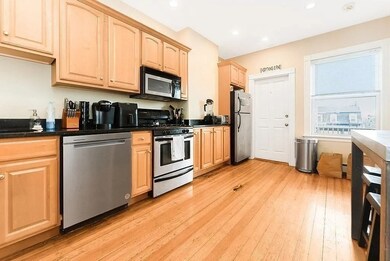 180 L St unit 3, Boston, MA 02127 - photo 4