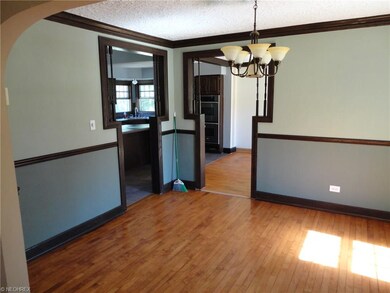 4024 Royalwood Rd, North Royalton, OH 44133 - photo 5