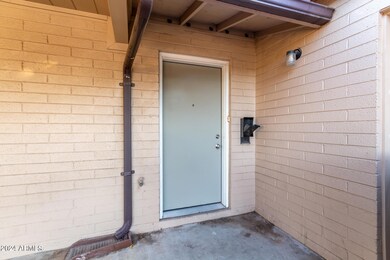 2901 N 44th Ln, Phoenix, AZ 85031 - photo 7