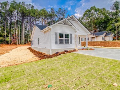 1217 N Catherine St, Walhalla, SC 29691 - photo 2