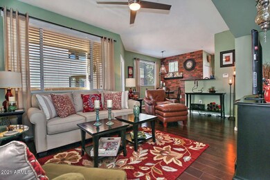 Great Room Looking to Kitchen