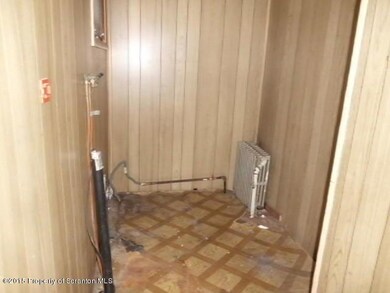 930 S 9th Ave, Scranton, PA 18504 - photo 6