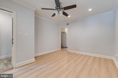 118 P St SW, Washington, DC 20024 - photo 2