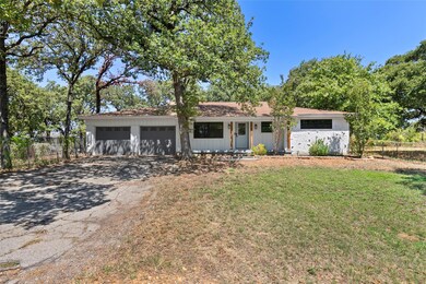 8609 Timber Dr, North Richland Hills, TX 76182 - photo 2