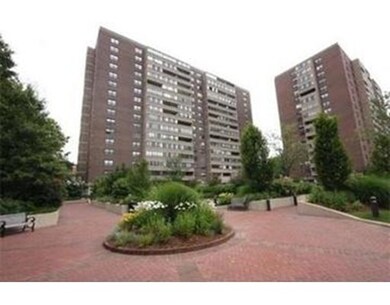 9 Hawthorne Place unit 16K, Boston, MA 02114 - photo 6