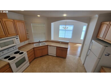 17146 SE 23rd Dr unit 29, Vancouver, WA 98683 - photo 4