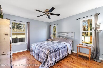 15-609 E Randolph St-Windowstill Real Es