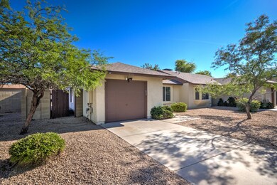 5616 W Commonwealth Pl-1
