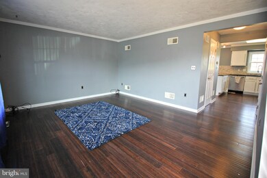 2610 Banbury Ln, Chambersburg, PA 17202 - photo 2