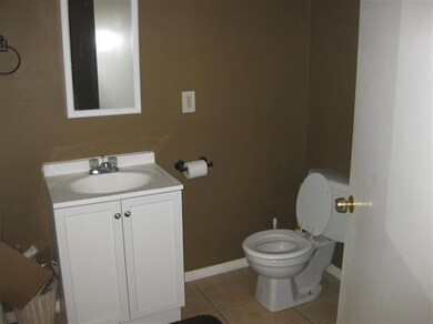 27709 Avenue 146, Porterville, CA 93257 - photo 4