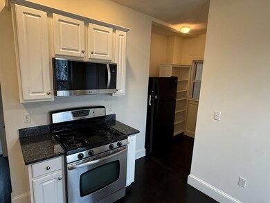 17 Wyvern St unit 2, Roslindale, MA 02131 - photo 5