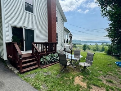 578 Pleasant St, Newport, VT 05855 - photo 3