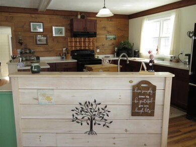 22 W Main St, Newton, NH 03858 - photo 7