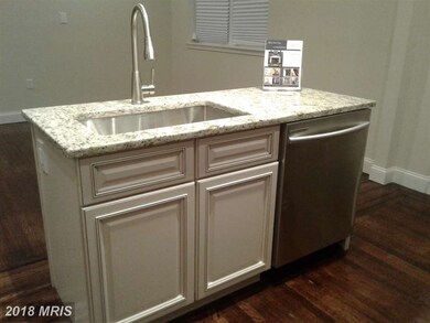 632 Wildwood Pkwy, Baltimore, MD 21229 - photo 7