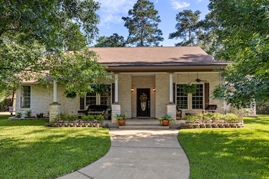 30610 S Holly Oaks Cir, Magnolia, TX 77355 - photo 2