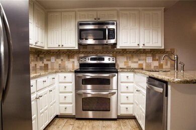 11309 Benttree Cir, Oklahoma City, OK 73120 - photo 3