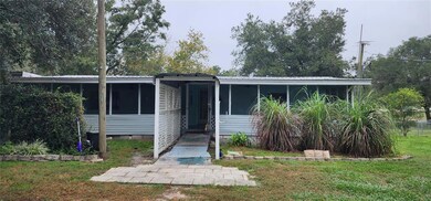 36627 Sunshine Rd, Zephyrhills, FL 33541 - photo 3