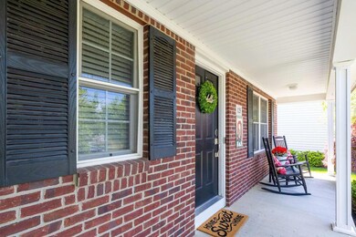7-125RubyRedLane-exterior