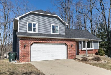 5034 Broadview Dr SE, Cedar Rapids, IA 52403 - photo 3