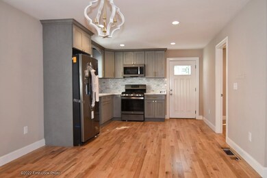 288 Lafayette St, Pawtucket, RI 02860 - photo 7