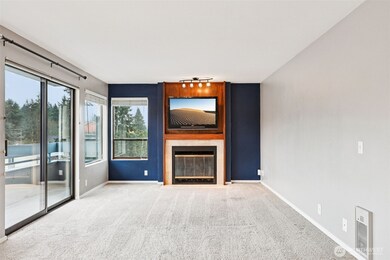 12300 33rd Ave NE unit 402, Seattle, WA 98125 - photo 3