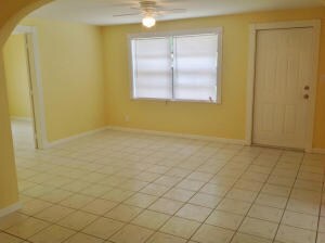 4387 Walnut St, West Palm Beach, FL 33406 - photo 3