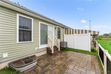 Rear patio with tons of privacy