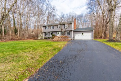 193 Putting Green Rd, Trumbull, CT 06611 - photo 2