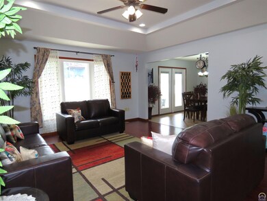 6213 SW 48th Place, Topeka, KS 66610 - photo 7