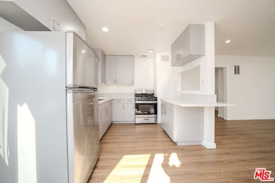 332 S Wilton Place unit 1, Los Angeles, CA 90020 - photo 5