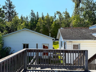 285 Chambers St, Saint Ignace, MI 49781 - photo 7