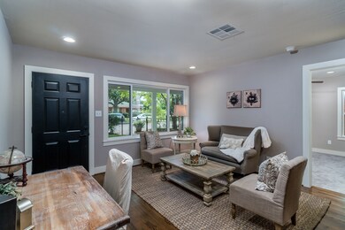 943 E 14th St, Houston, TX 77009 - photo 7