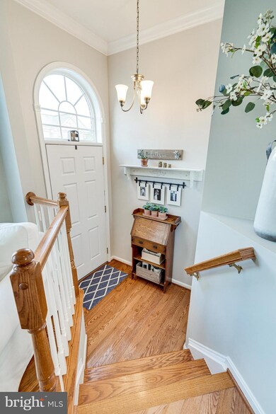 9167 Furey Rd, Lorton, VA 22079 - photo 3