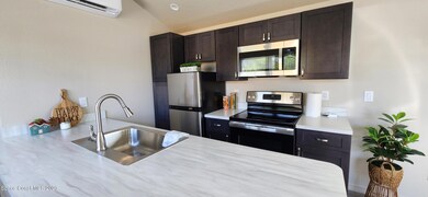 full size kitchen