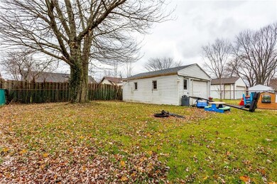 4336 Belle Ave, Sheffield Lake, OH 44054 - photo 3