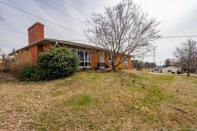 1111 Westwood Ln, New Albany, IN 47150 - photo 5