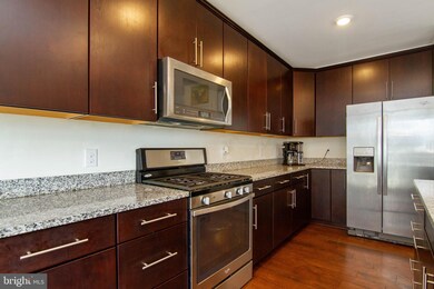 16888 Porters Inn Dr unit 58, Dumfries, VA 22026 - photo 4