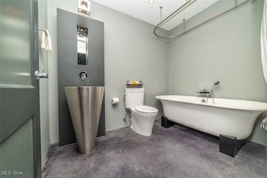 21 Furnace St unit 603, Akron, OH 44308 - photo 6