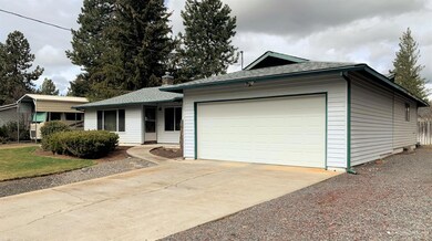 20280 Fairway Dr, Bend, OR 97702 - photo 4