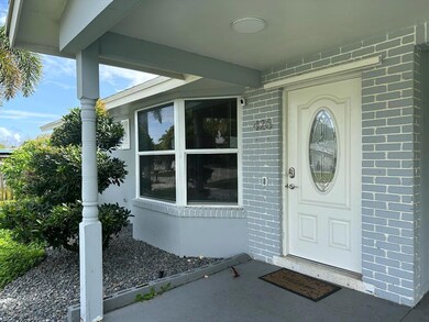 426 SW 8th Ave, Boynton Beach, FL 33435 - photo 2