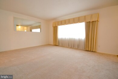 428 Highmeadow Rd, Reisterstown, MD 21136 - photo 4