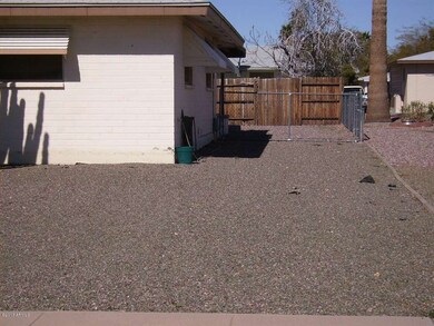 RV Gate full width of Chain Link