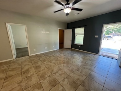 24604 Pools Creek Dr, Huntsville, TX 77320 - photo 7