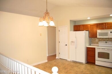 6911 Nansen Trace, Louisville, KY 40228 - photo 5