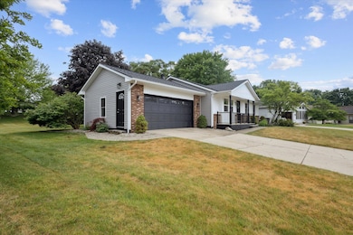 02-1805-Forest-Lake-Dr-SE-Grand-Rapids-M