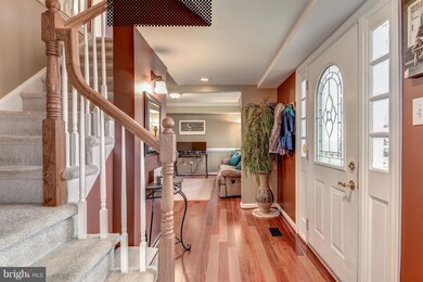 13101 Pavilion Ln, Fairfax, VA 22033 - photo 3