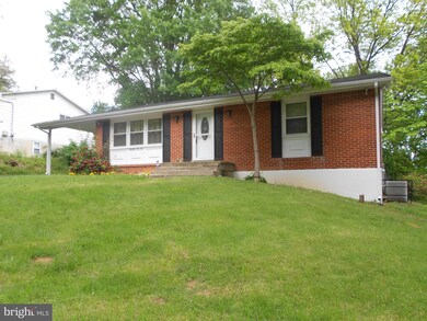 13210 Chalfont Ave, Fort Washington, MD 20744 - photo 3