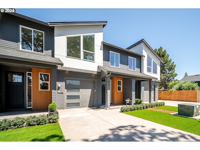 619 E Heintz St, Molalla, OR 97038 - photo 7