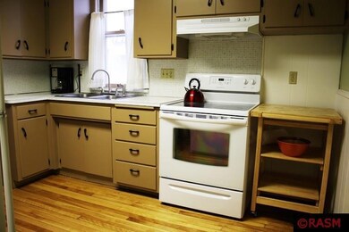 909 N Minnesota St, New Ulm, MN 56073 - photo 6