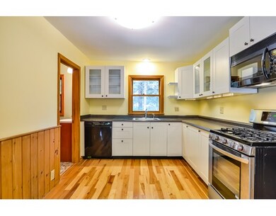 16 Edward Ln, MerriMacK, NH 03054 - photo 6